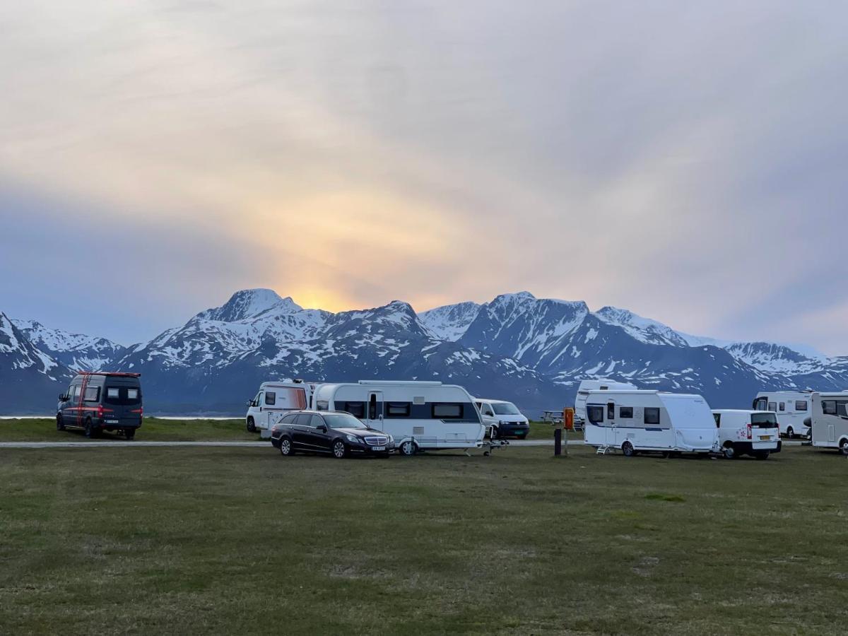 Skittenelv Lodge & Camping Tromsø Kültér fotó